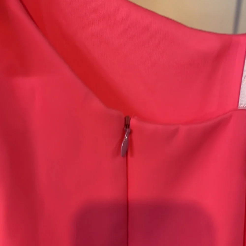 Betsy Adam gown - Picture 4 of 12